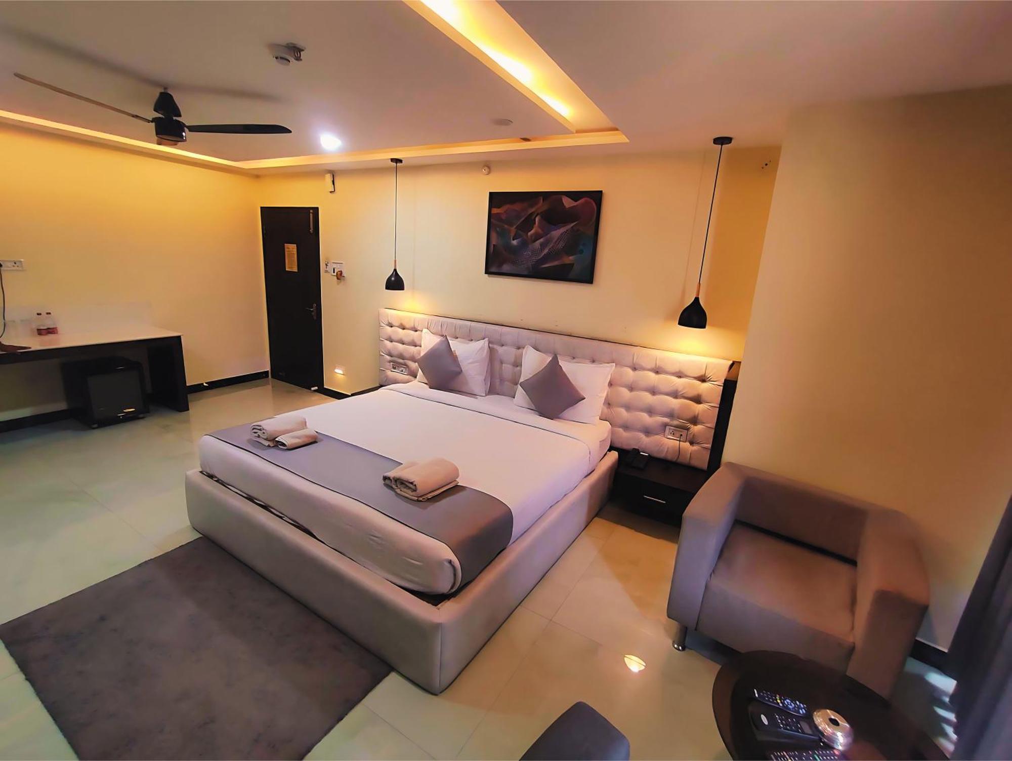Māldah Hotel Papilio מראה חיצוני תמונה