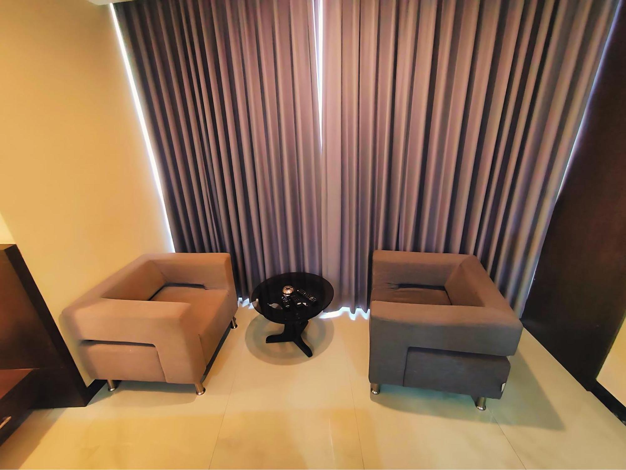 Māldah Hotel Papilio מראה חיצוני תמונה